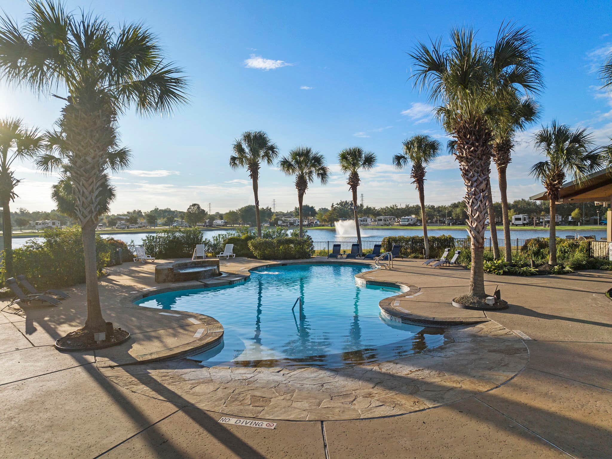 Camping near Shiloh RV Park: Lakeview RV Resort, Bellaire, Texas