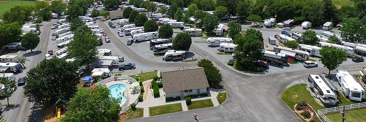 Camping near Camp Riverslanding: King's Holly Haven RV Park, Pigeon Forge, Tennessee