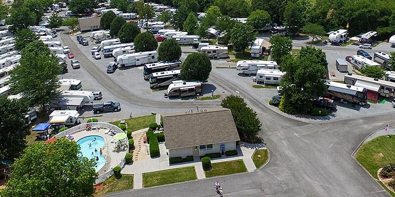 Camper submitted image from King's Holly Haven RV Park