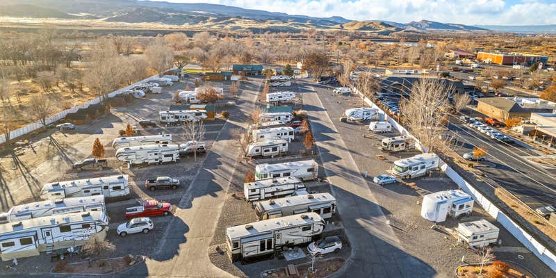 Camper submitted image from Monument RV Park