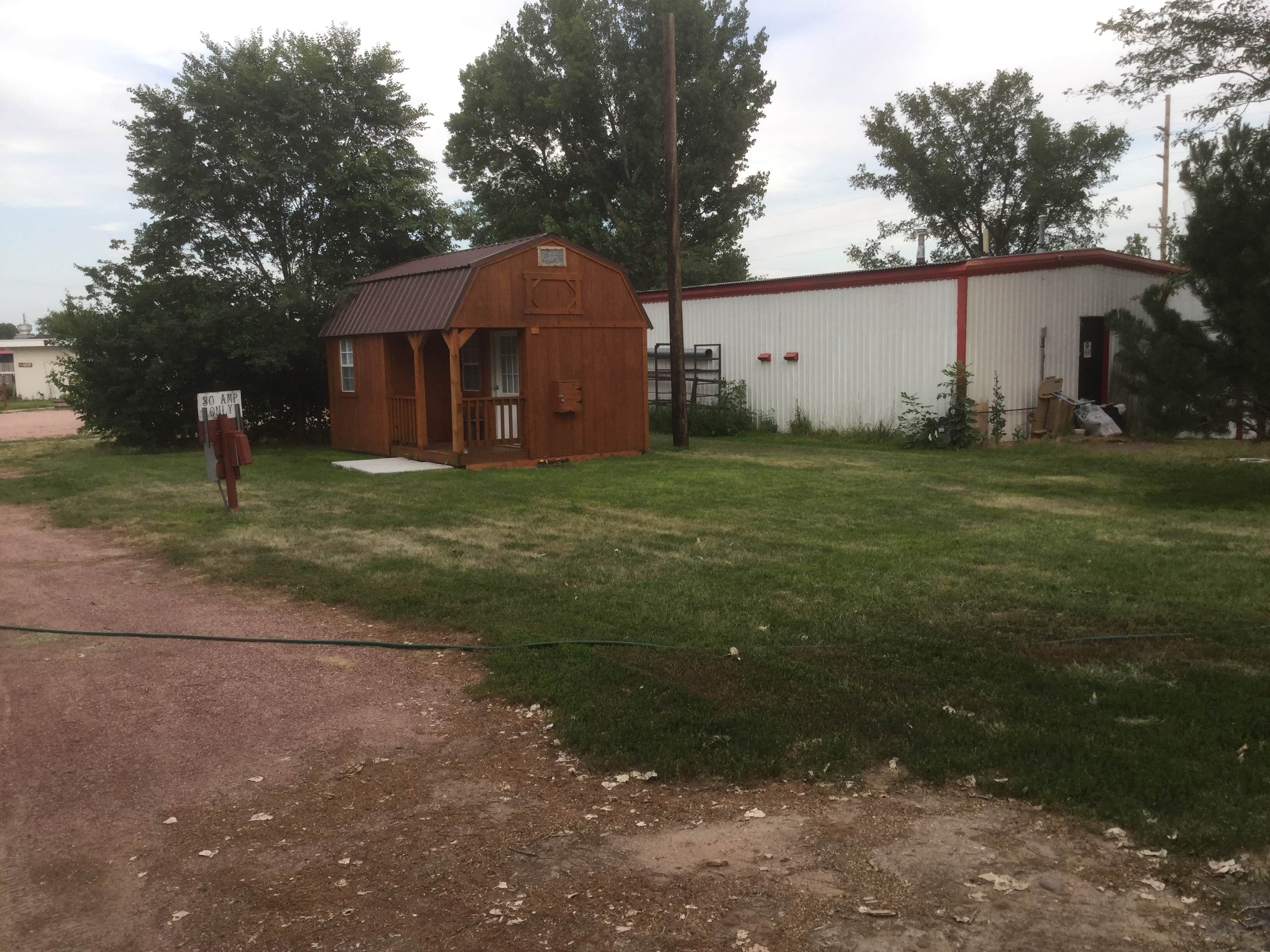 Camper submitted image from Chuck Wagon RV Park - 2