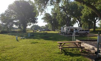 Camping near Two Leggins: Cottonwood Camp, Fort Smith, Montana