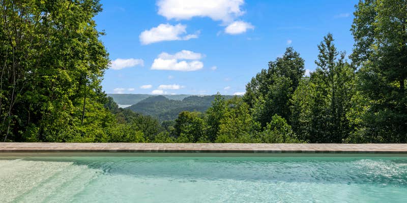 Camper submitted image from Leeric Lodge & Resort on Center Hill Lake