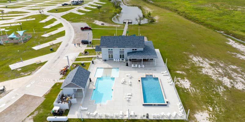 Camper submitted image from Rockport/Corpus Christi KOA Journey