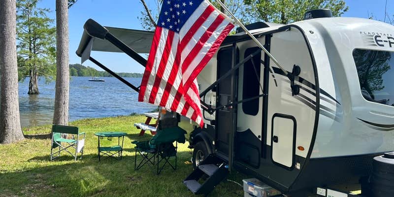 Camper submitted image from Taw Caw Campground and Marina