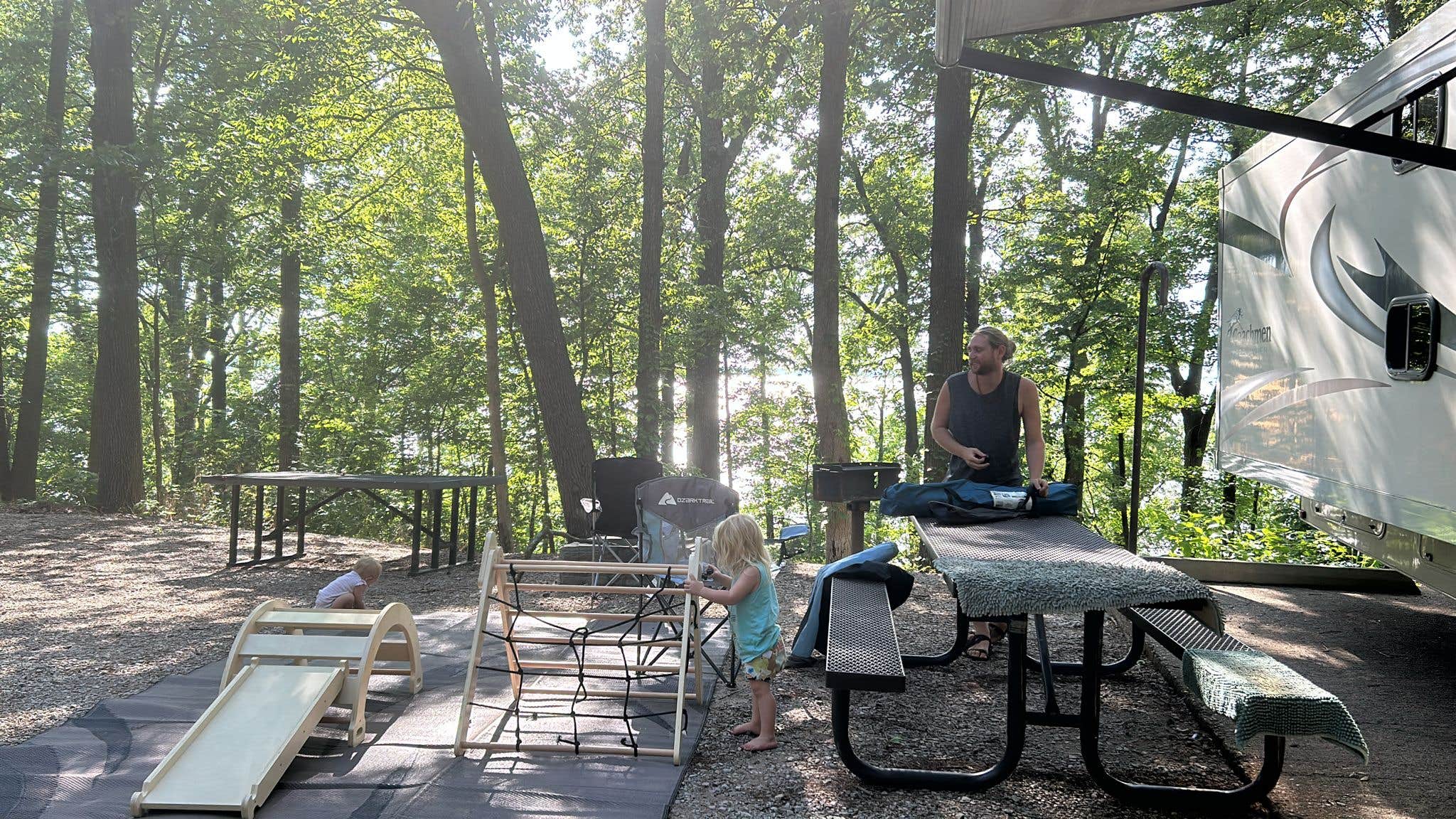 Camper submitted image from Beard's Bluff Park - 1