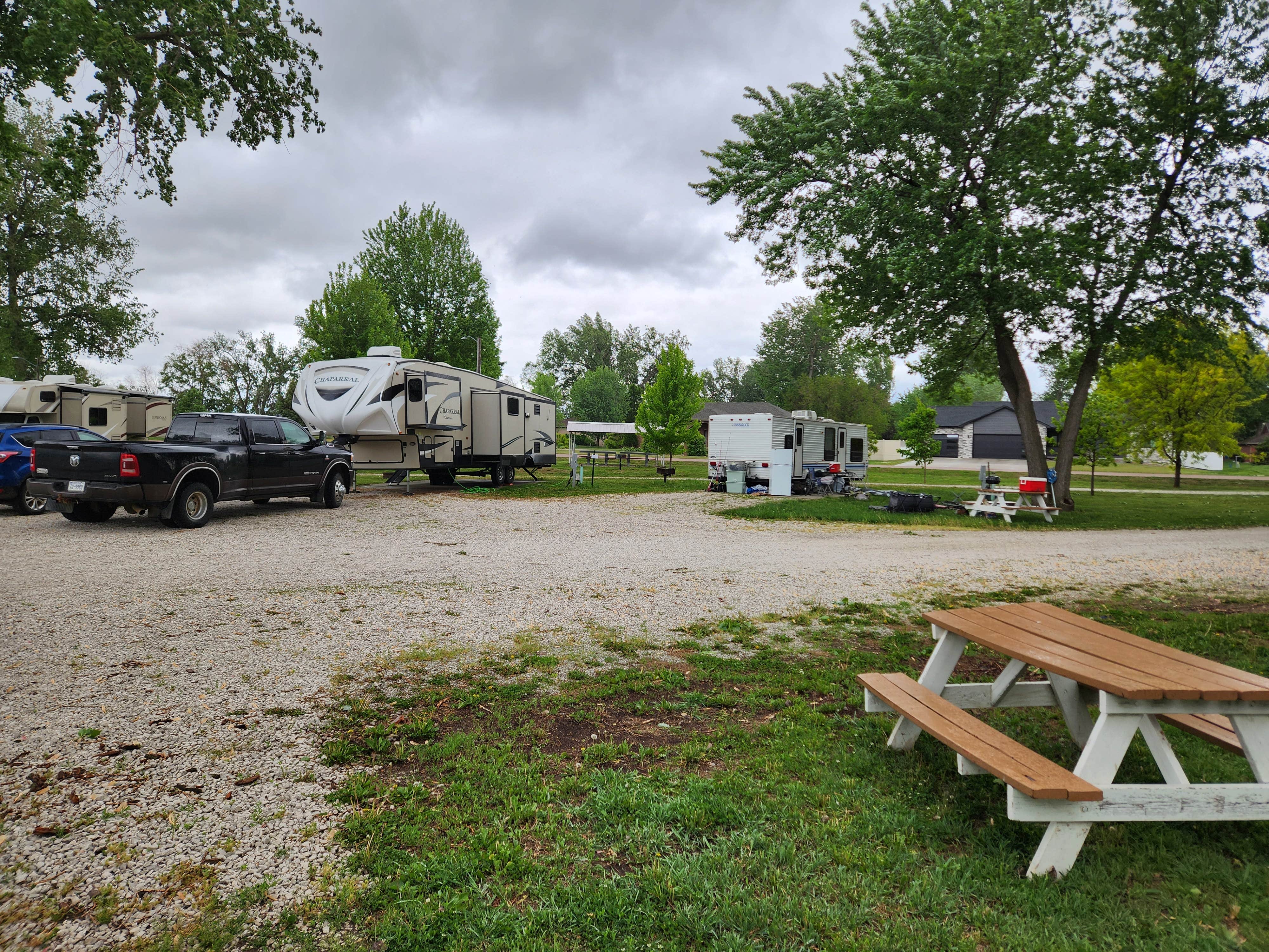 Camping near Blue Ox Factory RV Park: Cottonwood Cove Park Campground, South Sioux City, Nebraska