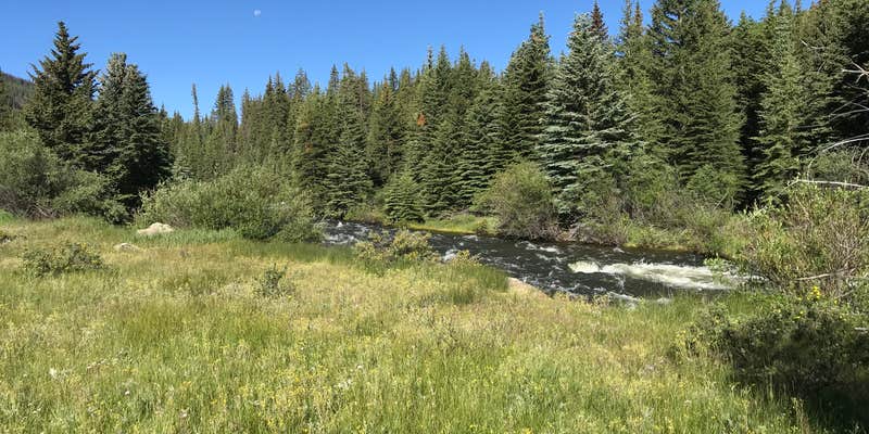 Camper submitted image from Thirtymile Campground