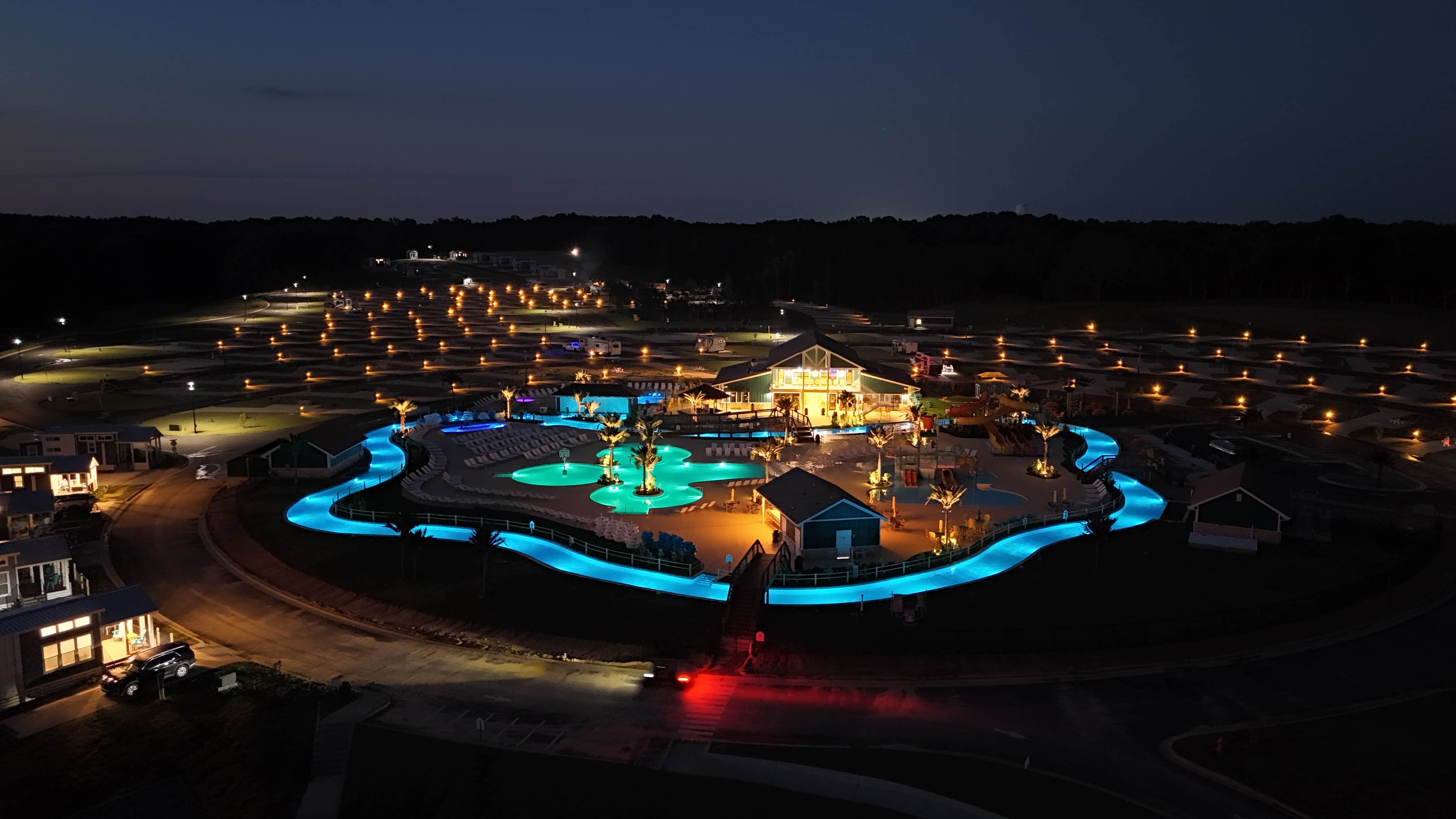 Camper submitted image from Roundabout Oxford RV & Water Resort - 1