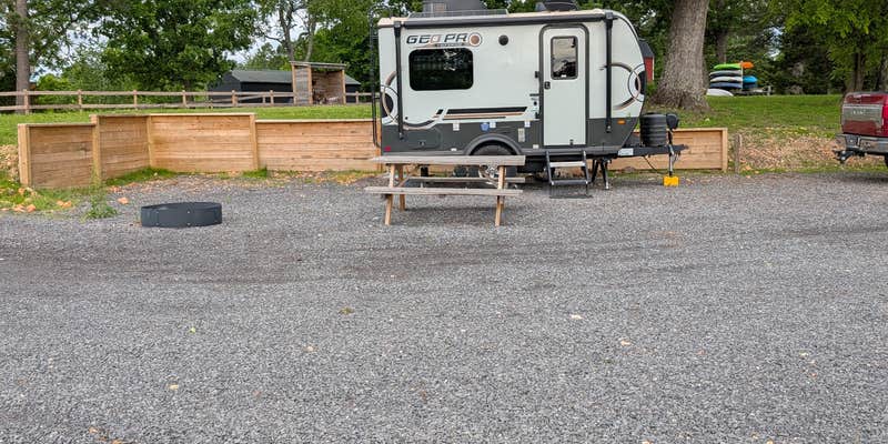 Camper submitted image from Grassy Road Cabins and Camping