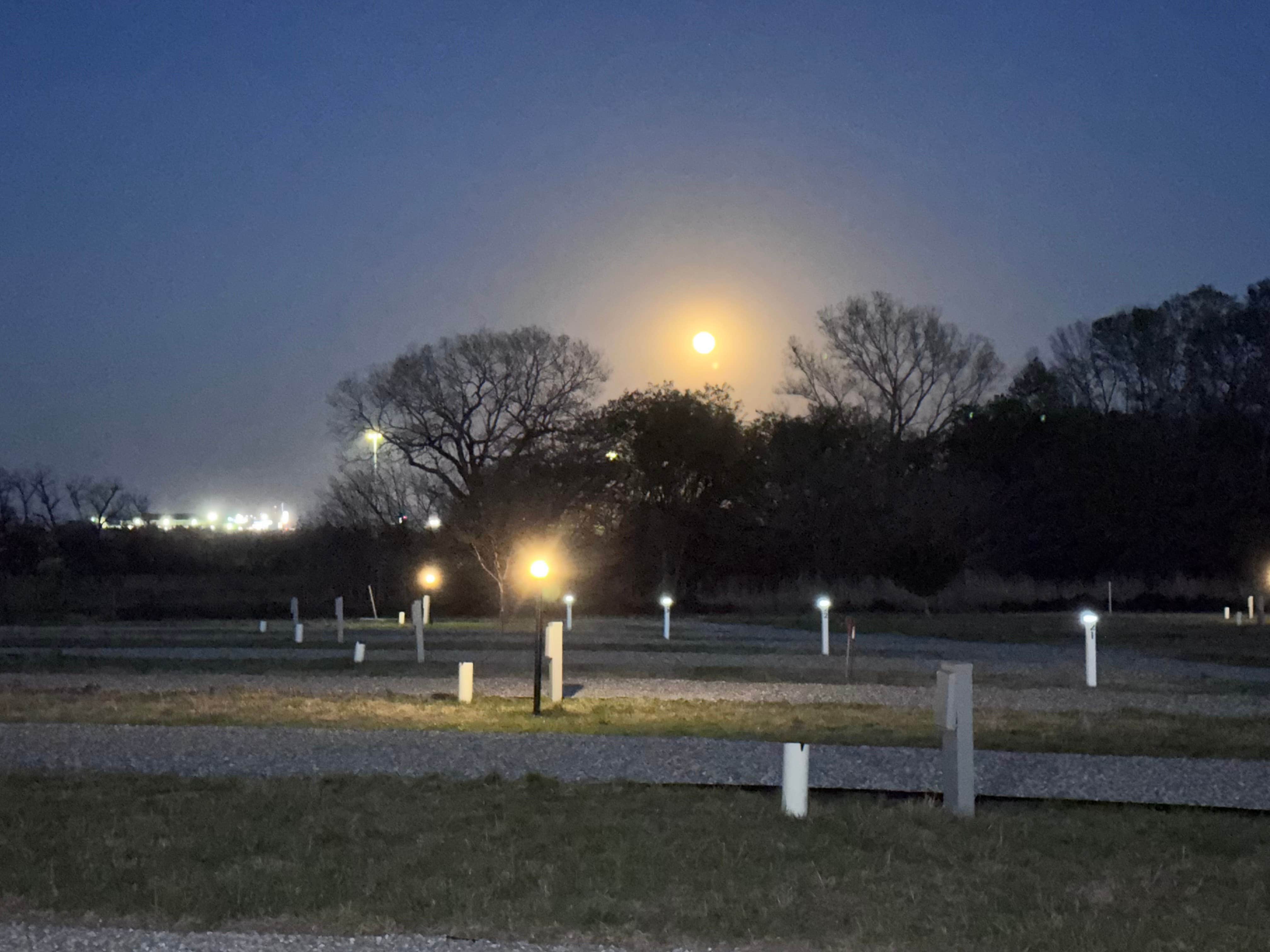 Camper submitted image from Southern Winds RV Park - 2