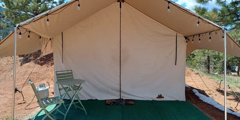 Camper submitted image from Bear Bottom Cabins and Glamping