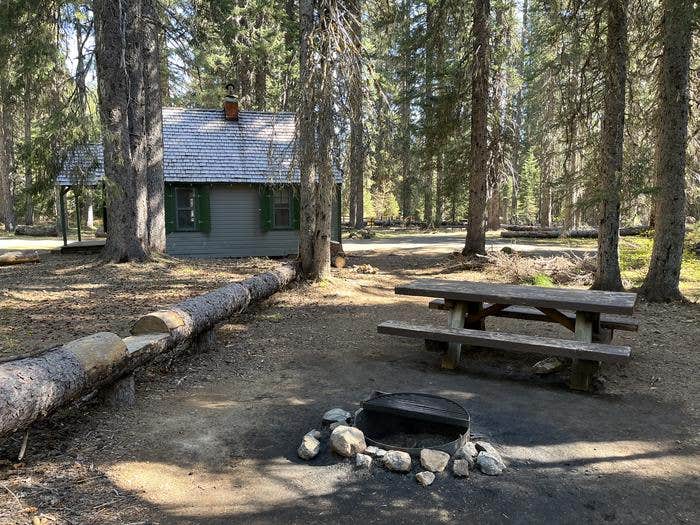 Camper submitted image from Box Canyon Guard Station Cabin - 2