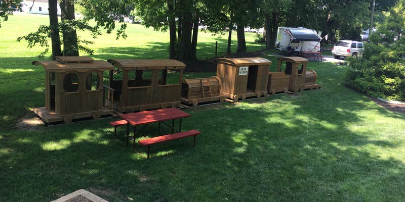 Camper submitted image from Country Acres Campground