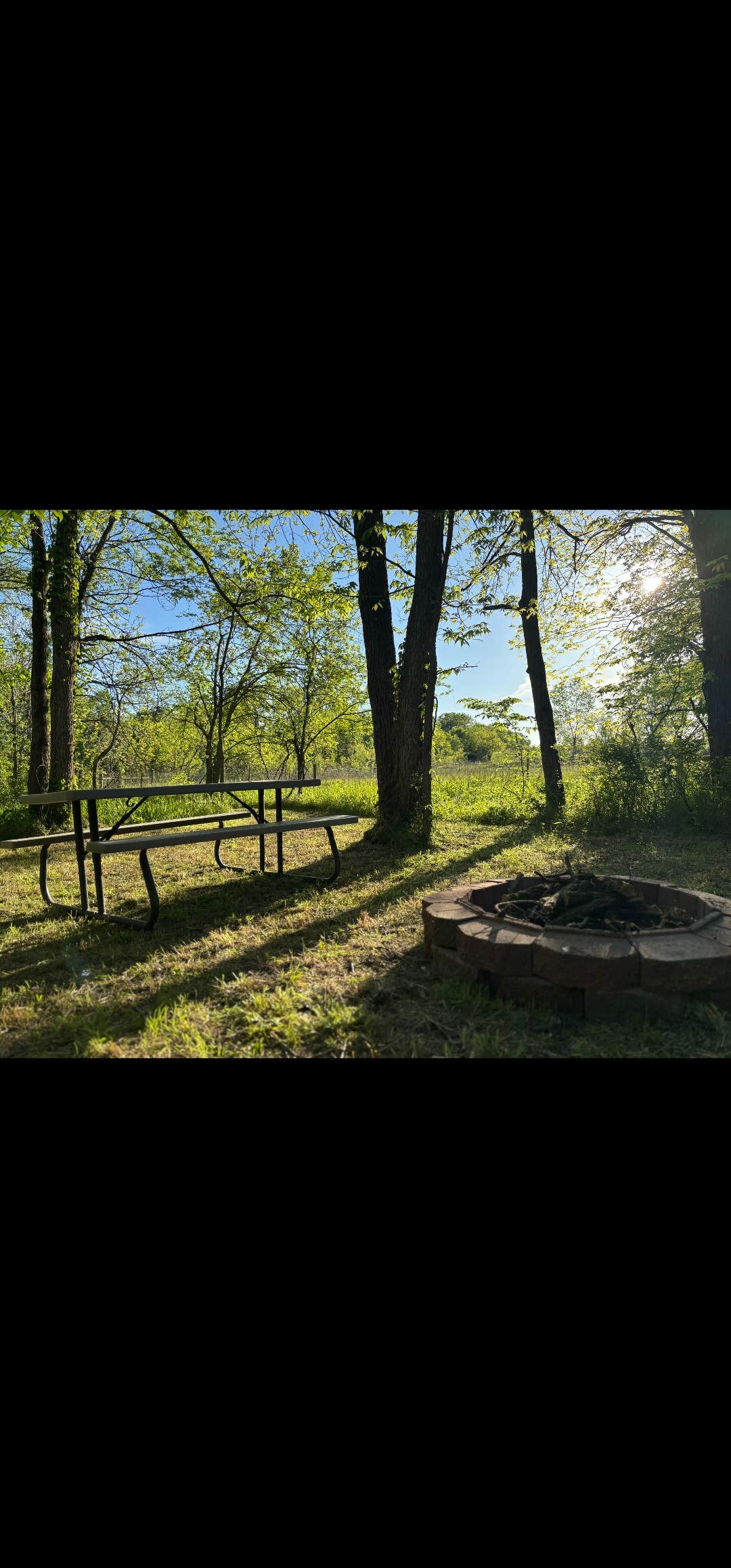 Camping near Fangthorn Forest Campground: B&S CREEKSIDE RETREAT LLC, Holden, Missouri