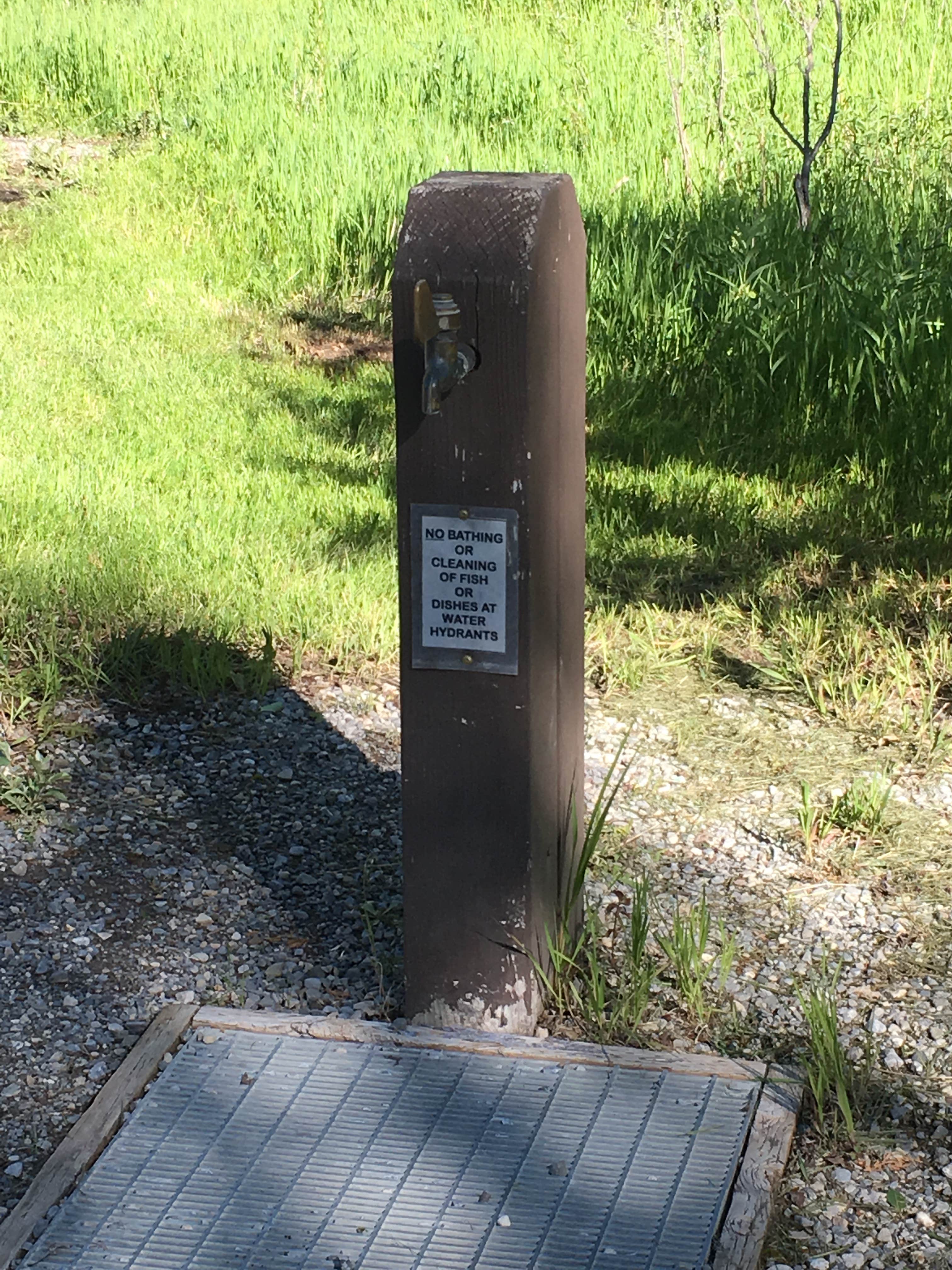 Why can't all campground have a grate under the water faucet? Really reduced splashing.