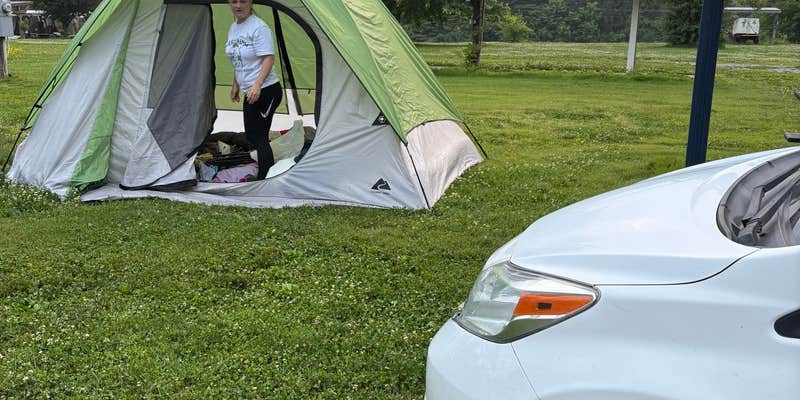 Camper submitted image from Tomahawk Campground