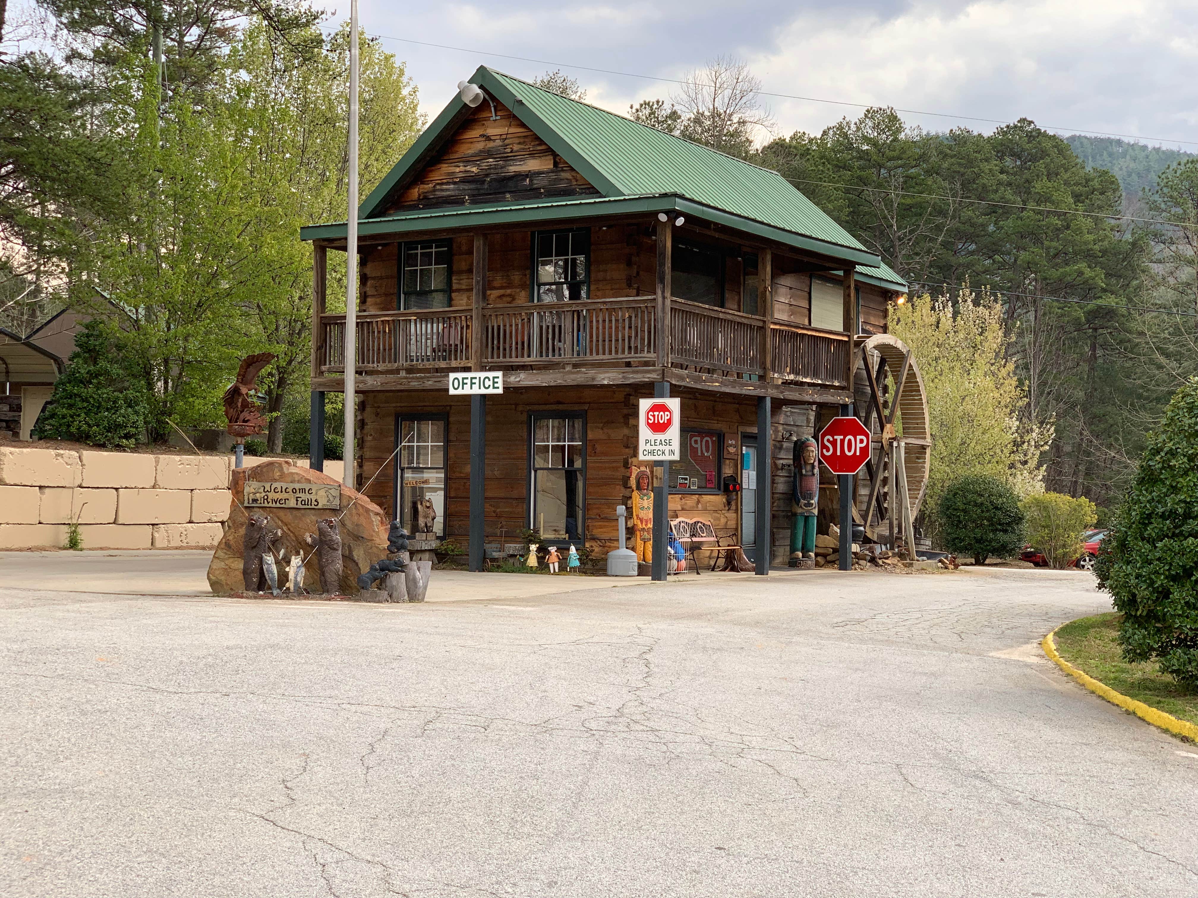 Mike K.'s photo of a cabin at River Falls at the Gorge near Clayton, GA