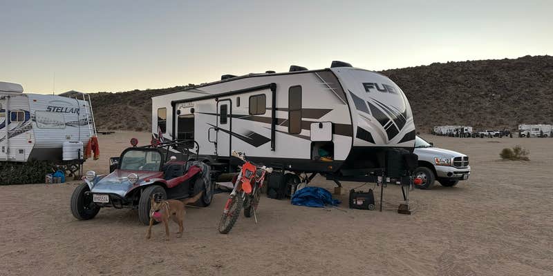 Camper submitted image from South Soggy Dry Lake on Bessemer Mine Road
