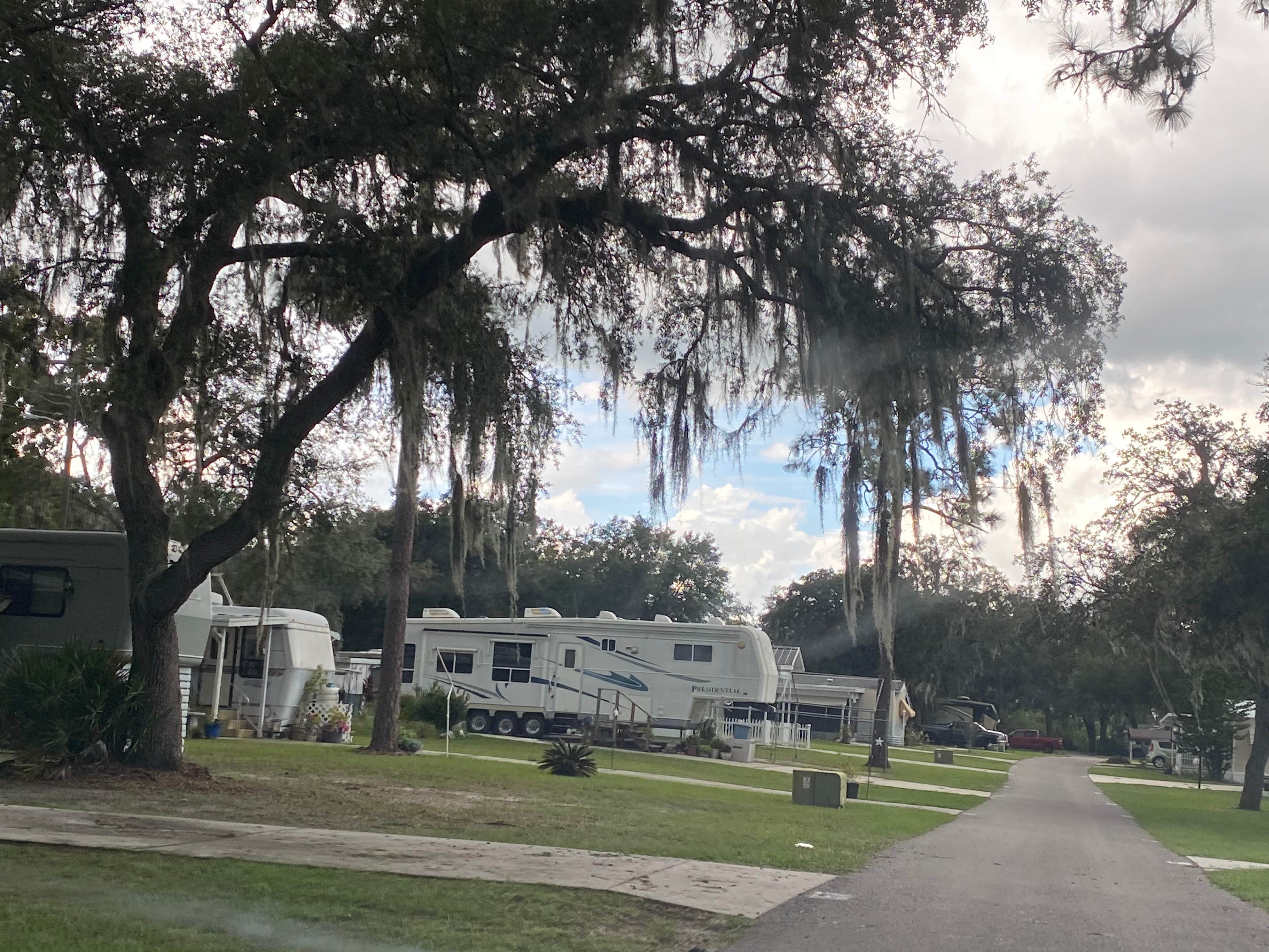 Camping near Webster RV, 55+ Resort: Red Oaks Campgrounds, Bushnell, Florida