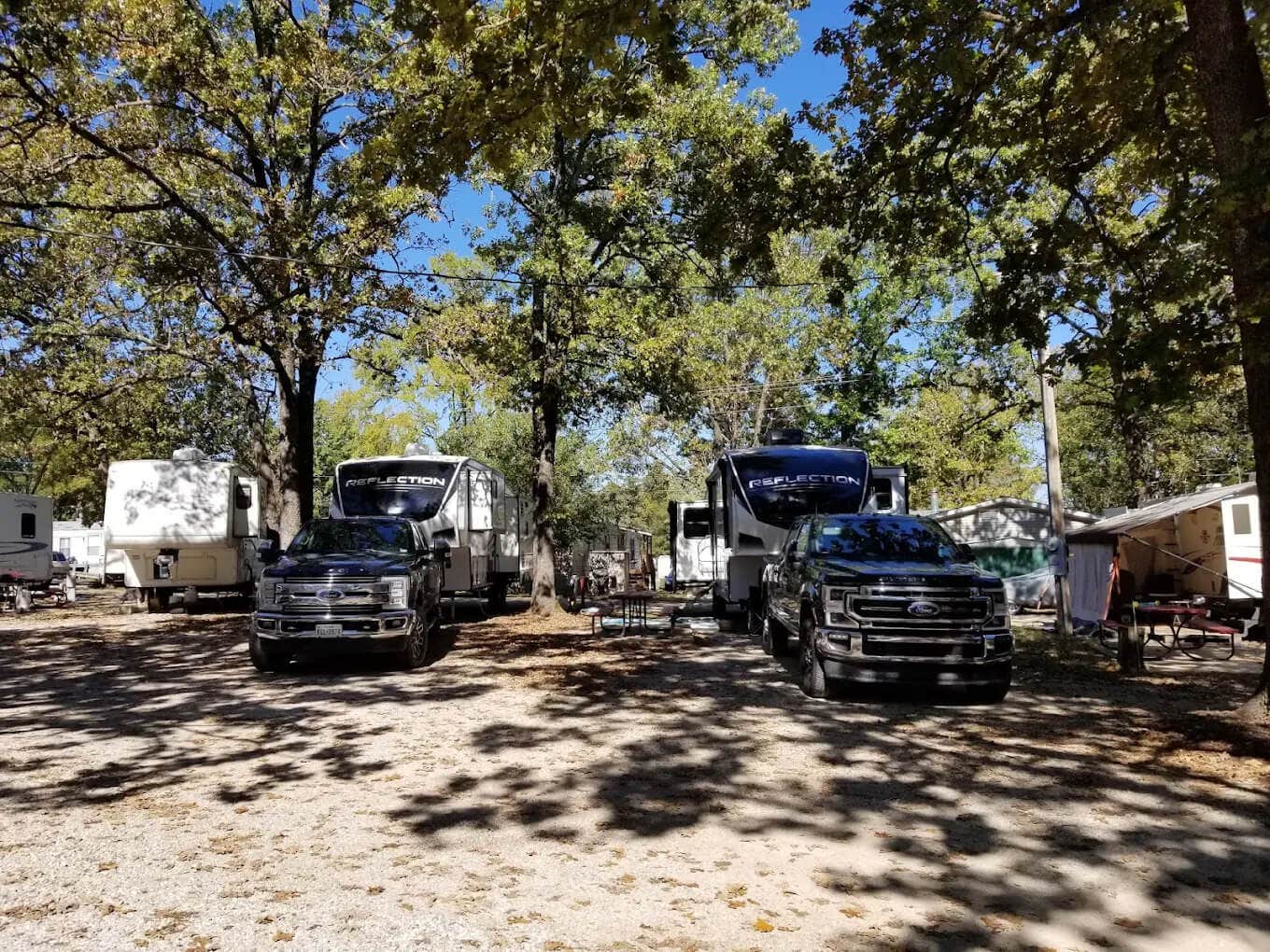 Camping near Oak Grove RV Park and Campground: Carson’s Country RV Park, Branson, Missouri