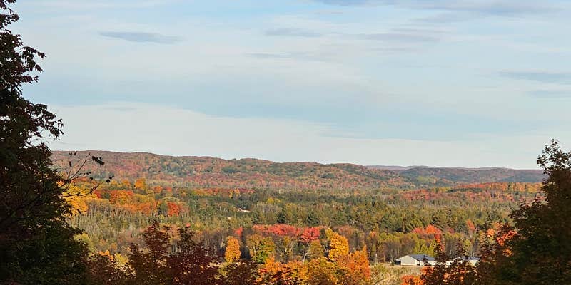 Camper submitted image from Raven Ridge Overlook