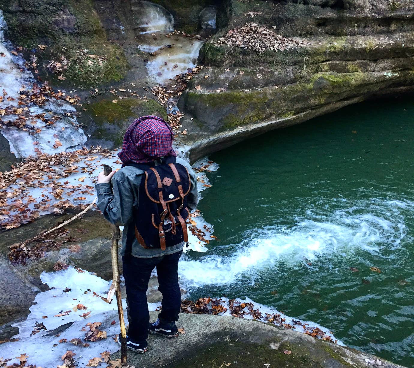 hiking starved rock state park