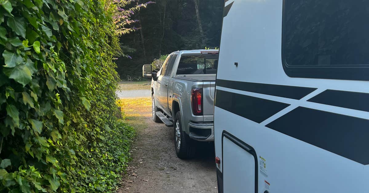Azalea Glen RV Park & Campground