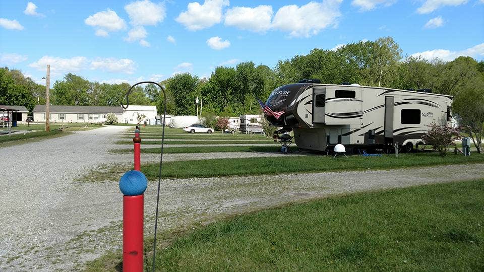 Camping near Two Rivers Marina Llc: Cozy C RV Campground, LLC, Louisiana, Missouri