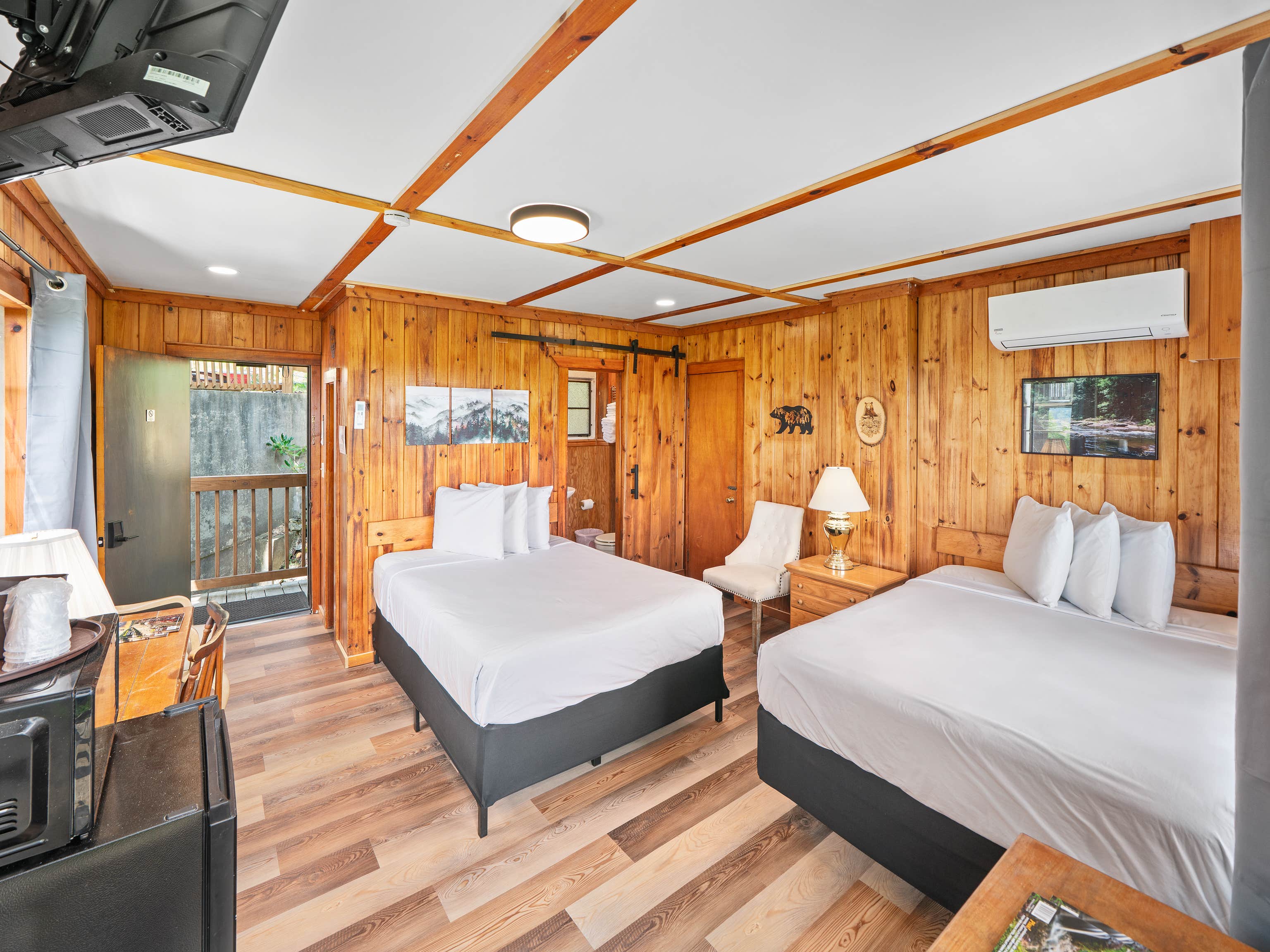 Camper submitted image from Alpine Inn - 2