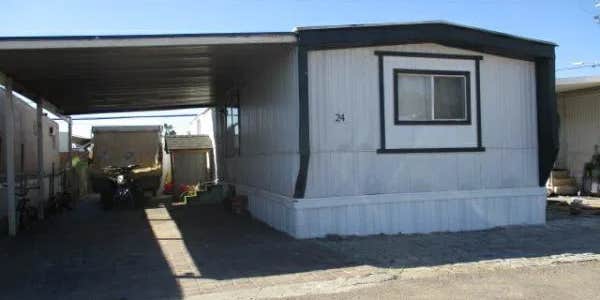 Camper submitted image from Sierra Vista Mobile Home Park