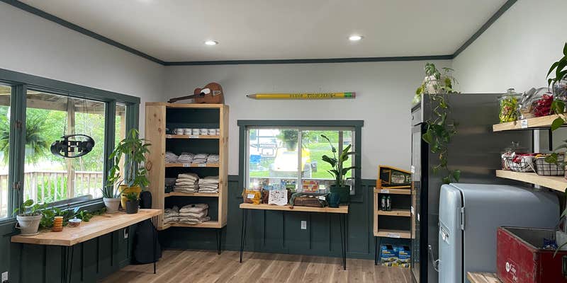 Camper submitted image from Shady Oaks Camping Resort