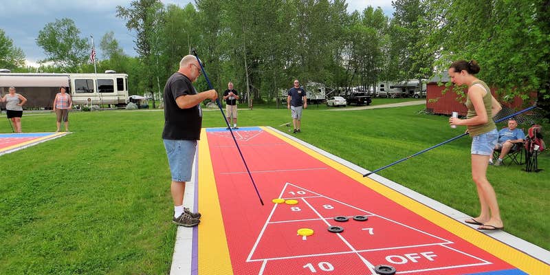 Camper submitted image from Riverside Camping & RV Resort