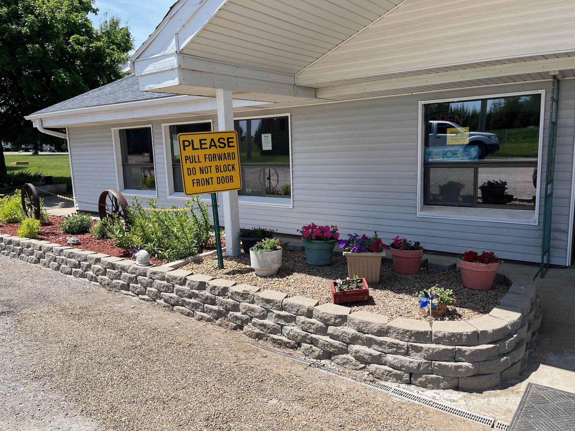 Camping near Lancaster Event Center: Pine Grove RV Park & Campground, Ashland, Nebraska