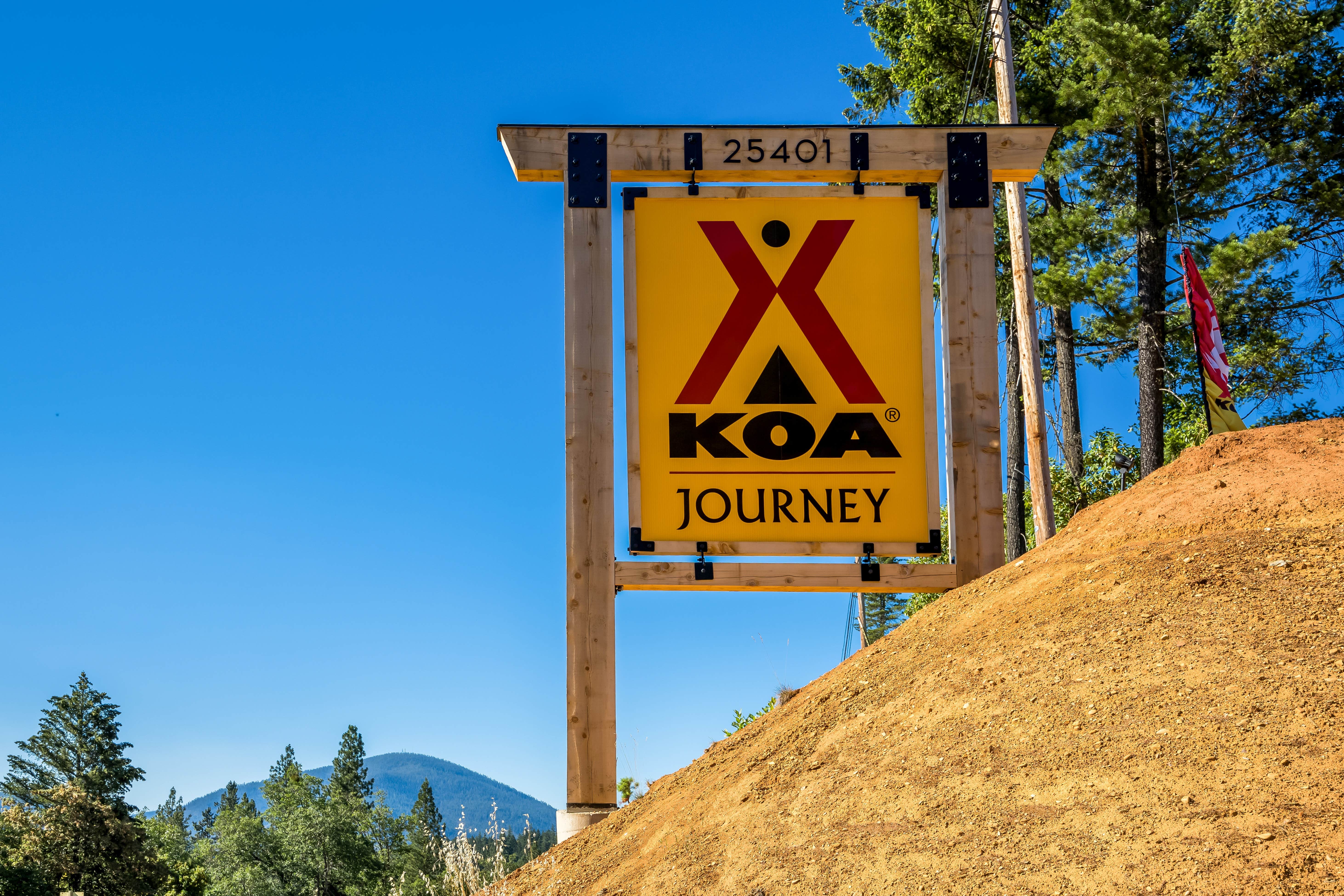 Camping near Smoke on the Water: Cave Junction KOA, Cave Junction, Oregon