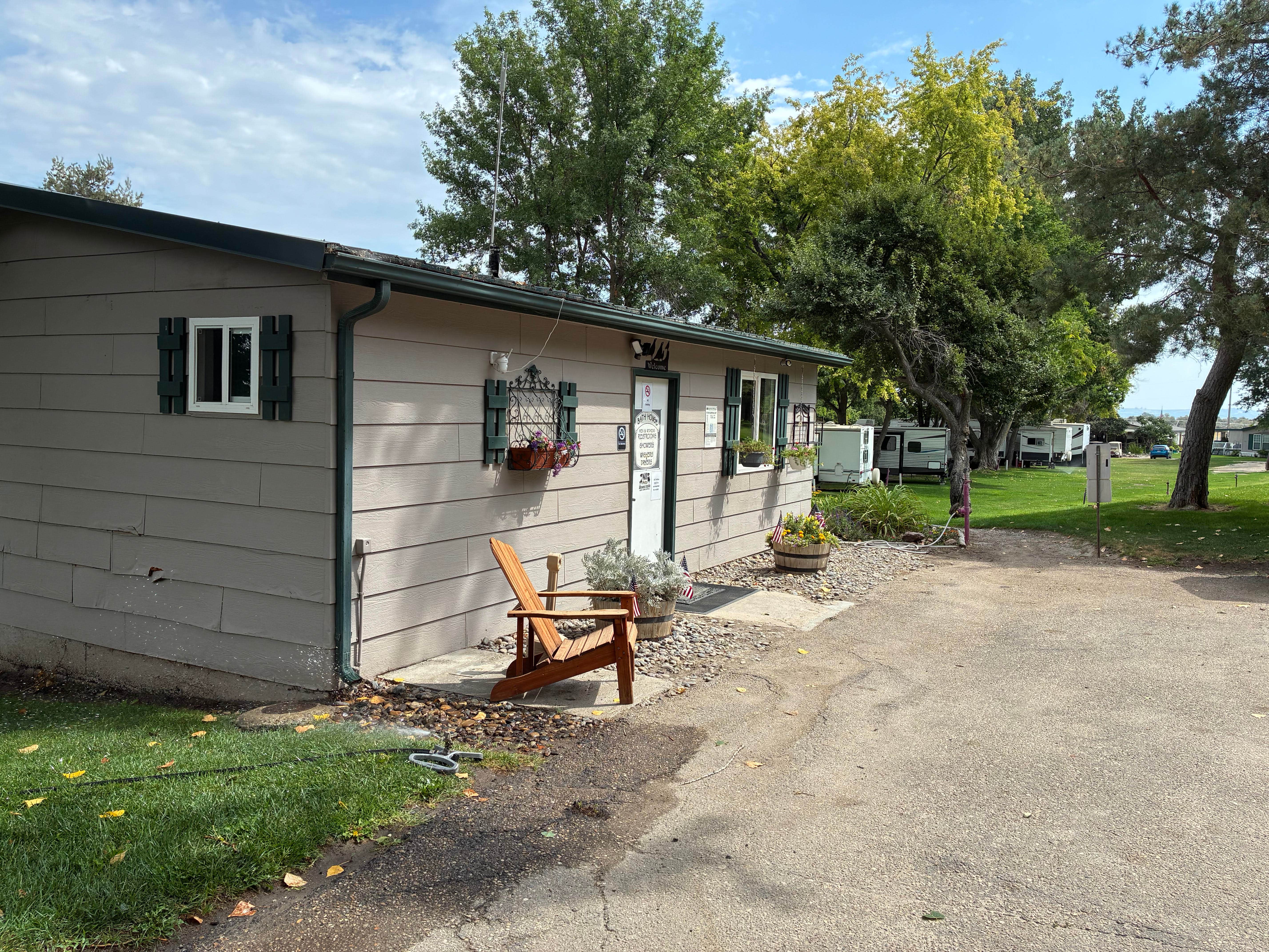 Camper submitted image from Snake River RV Resort - 2