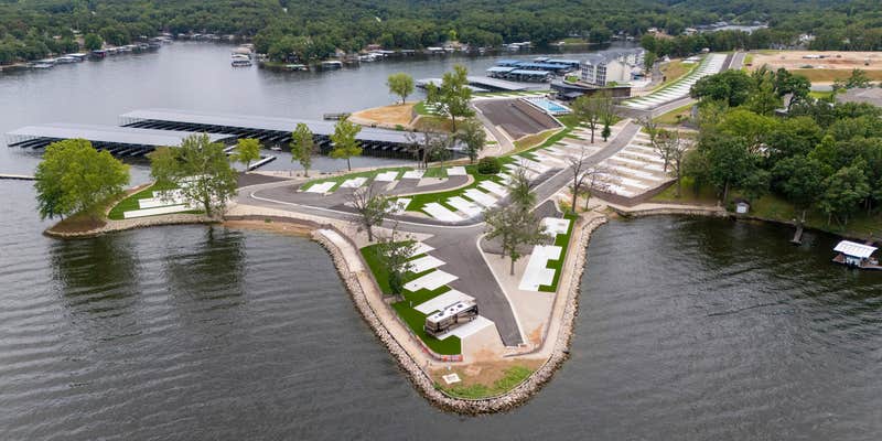 Camper submitted image from Denali Luxury RV Resort & Marina