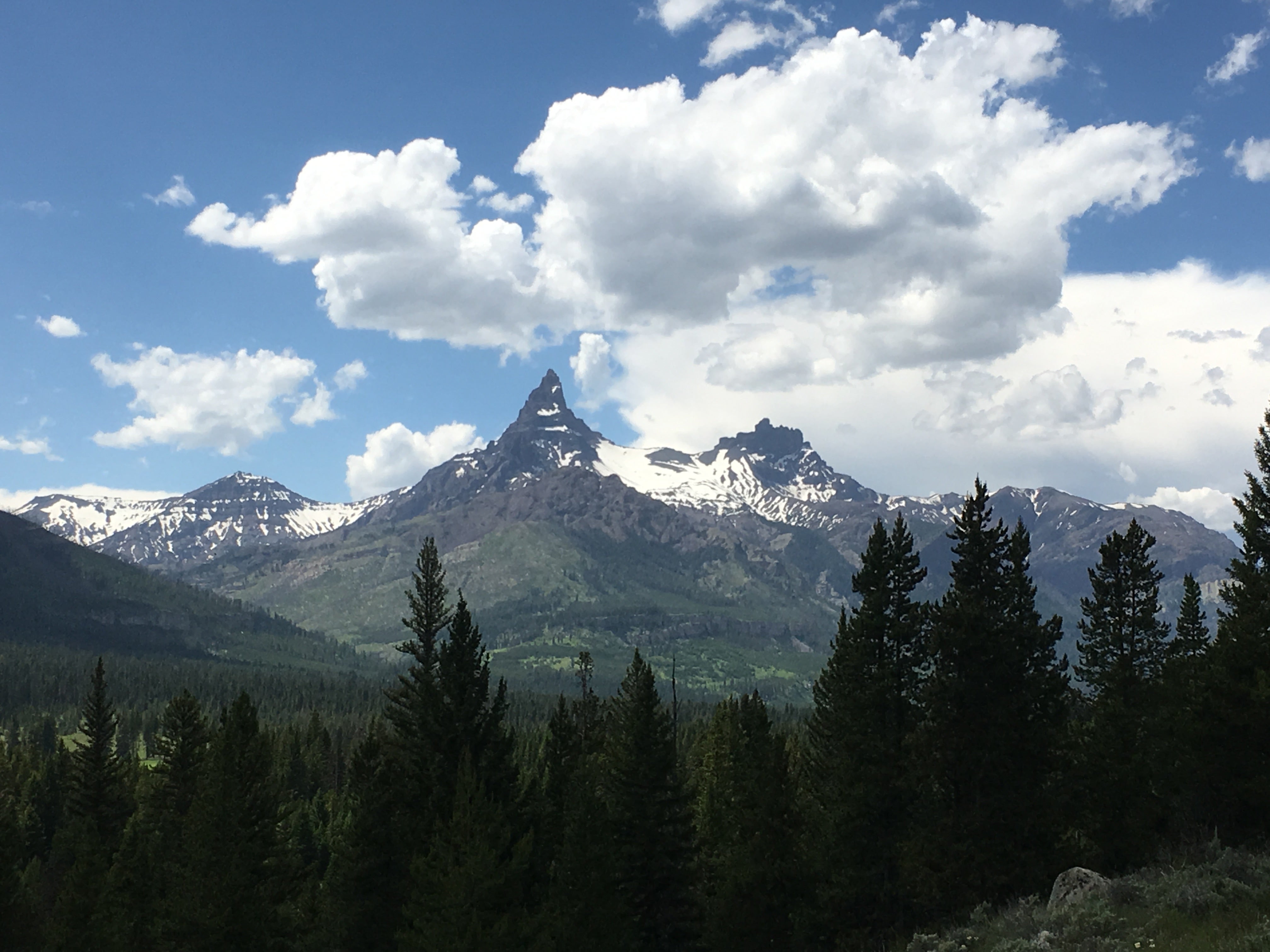 Spectacular views of the Beartooth Mountains