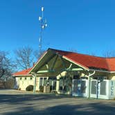 Review photo of Yogi Bear's Jellystone Park at Fort Atkinson by Maria Mercedes M., September 14, 2025