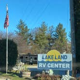 Review photo of Lakeland Camping Resort by Maria Mercedes M., September 14, 2025
