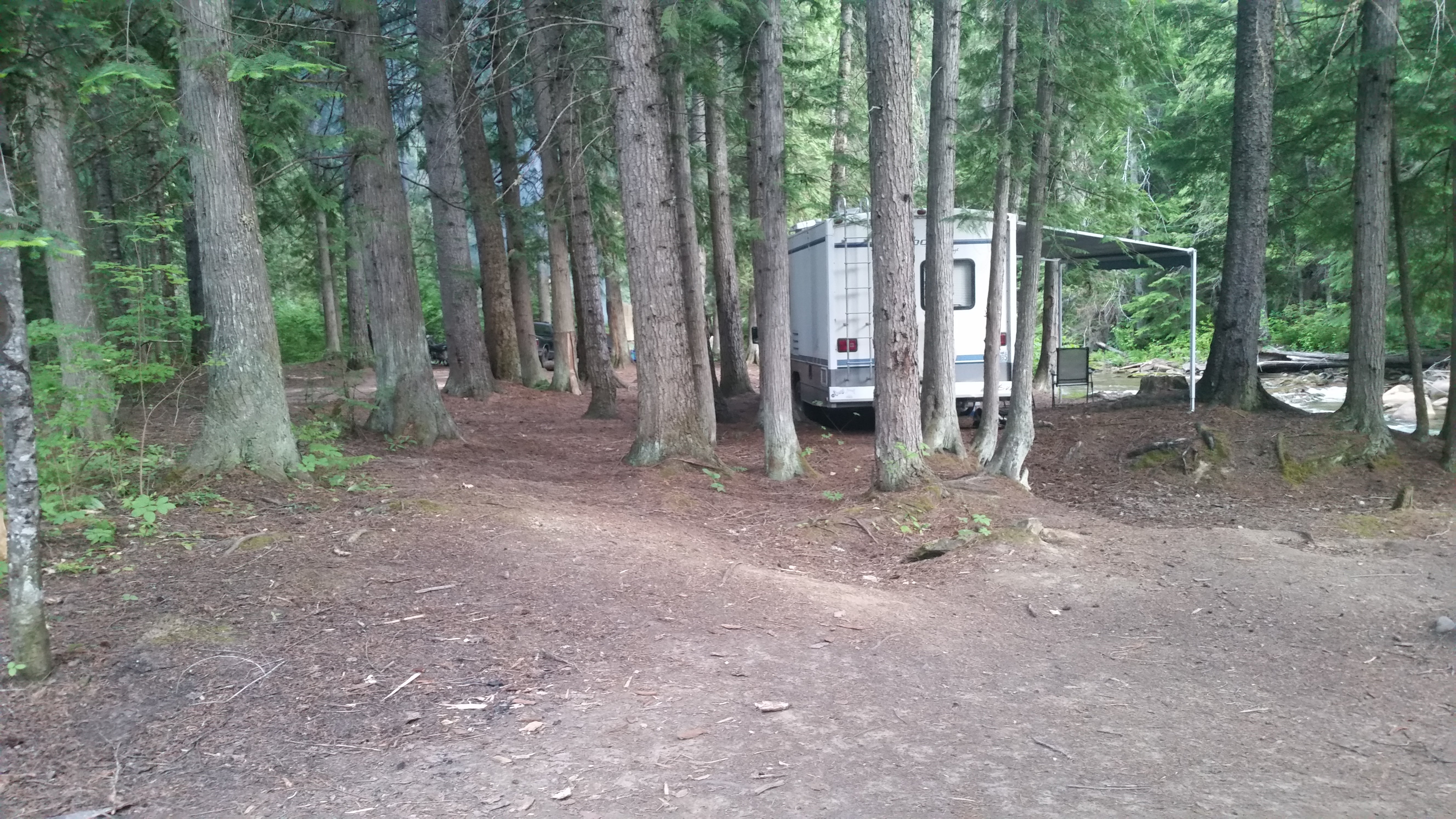 RV camping by Sullivan Creek!