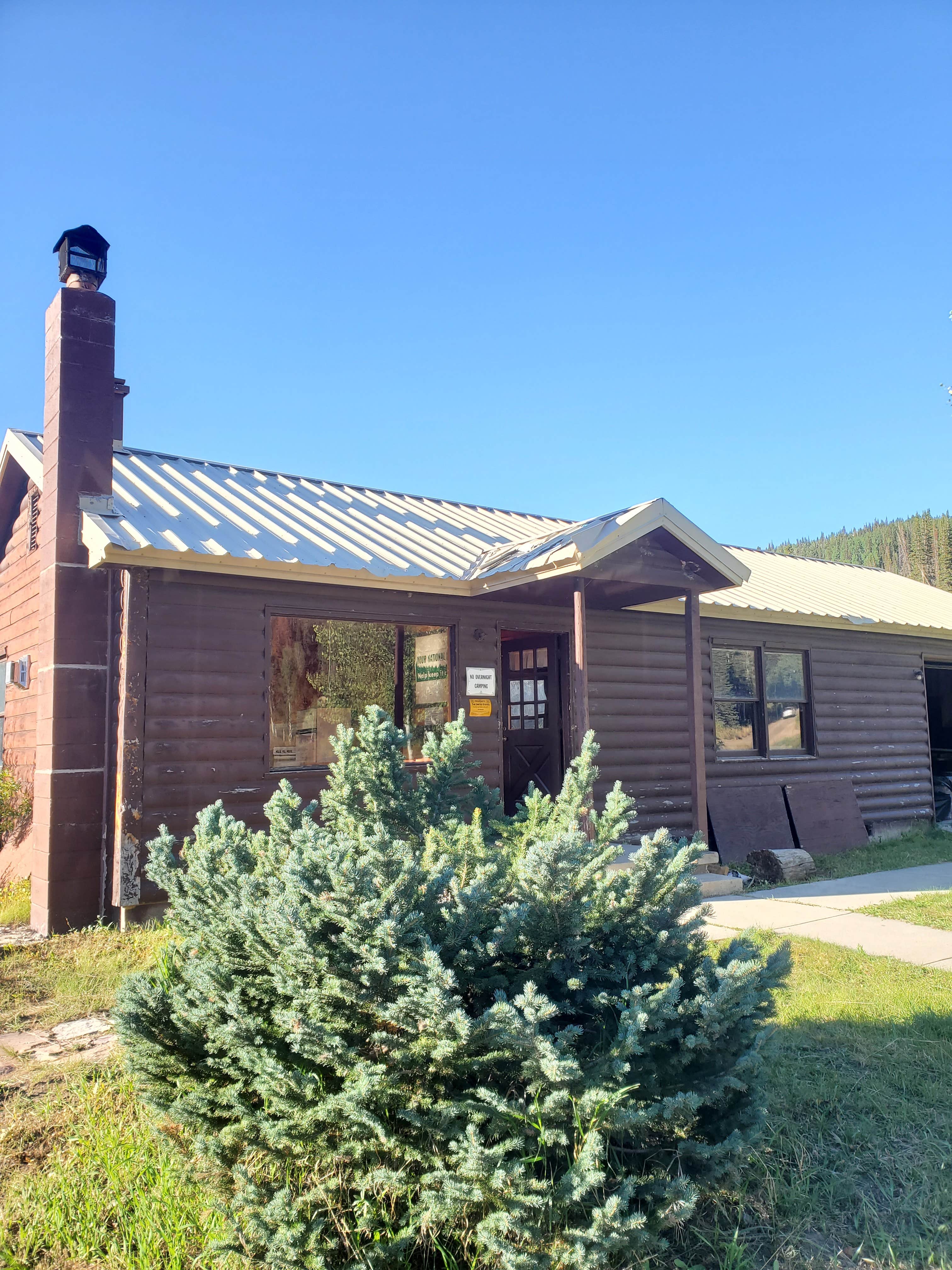 Camping near Wolf Creek (UT): Mill Hollow Guard Station, Kamas, Utah