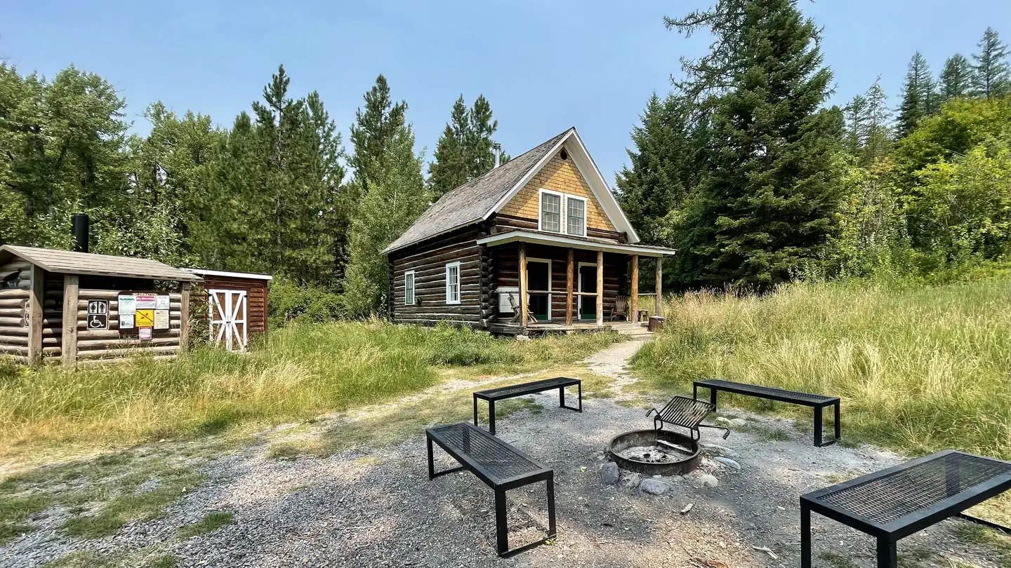 Camper submitted image from Swan Guard Station - 1