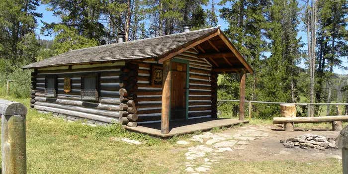 Camper submitted image from Wapiti Cabin