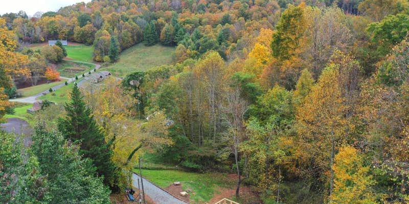 Camper submitted image from Boone Brookshire Basecamp