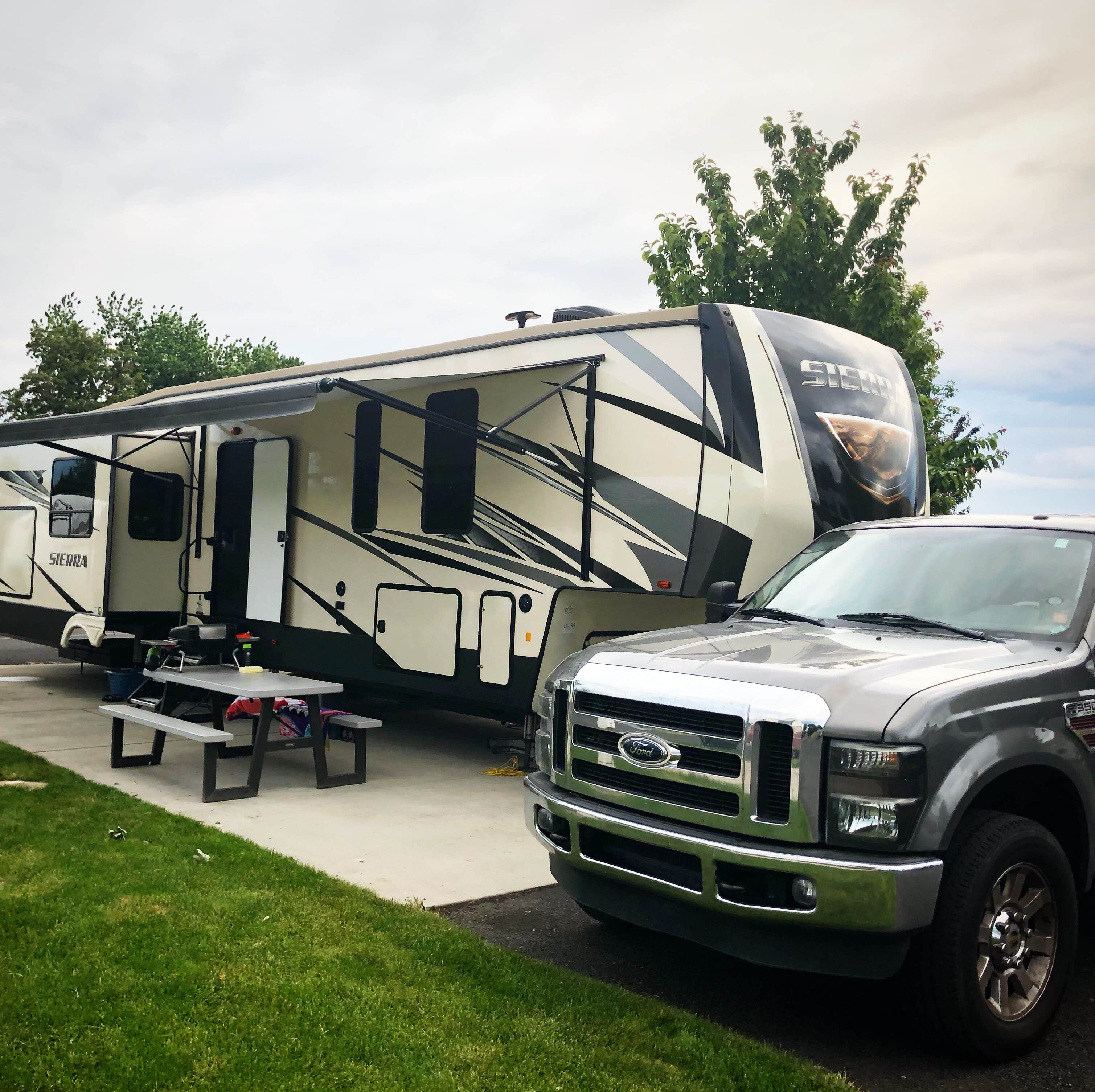 Jennifer R.'s photo of rv camping at Hells Canyon Resort near Asotin, WA