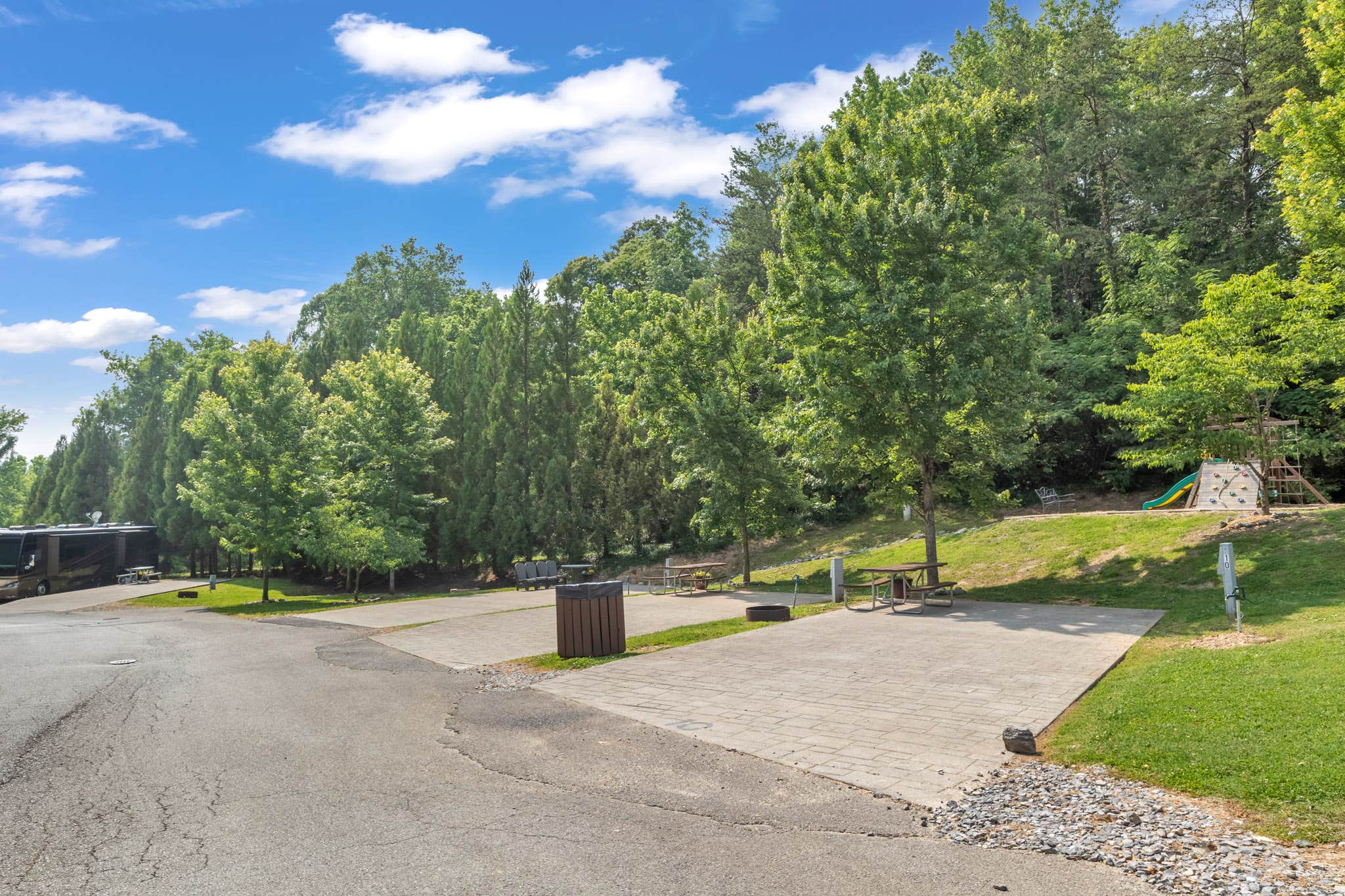 Camping near Camp Riverslanding: Bear Cove Village, Pigeon Forge, Tennessee