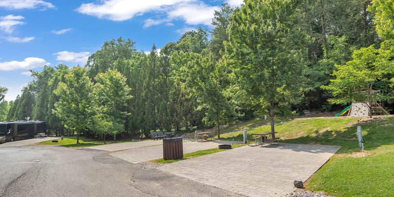 Camper submitted image from Bear Cove Village