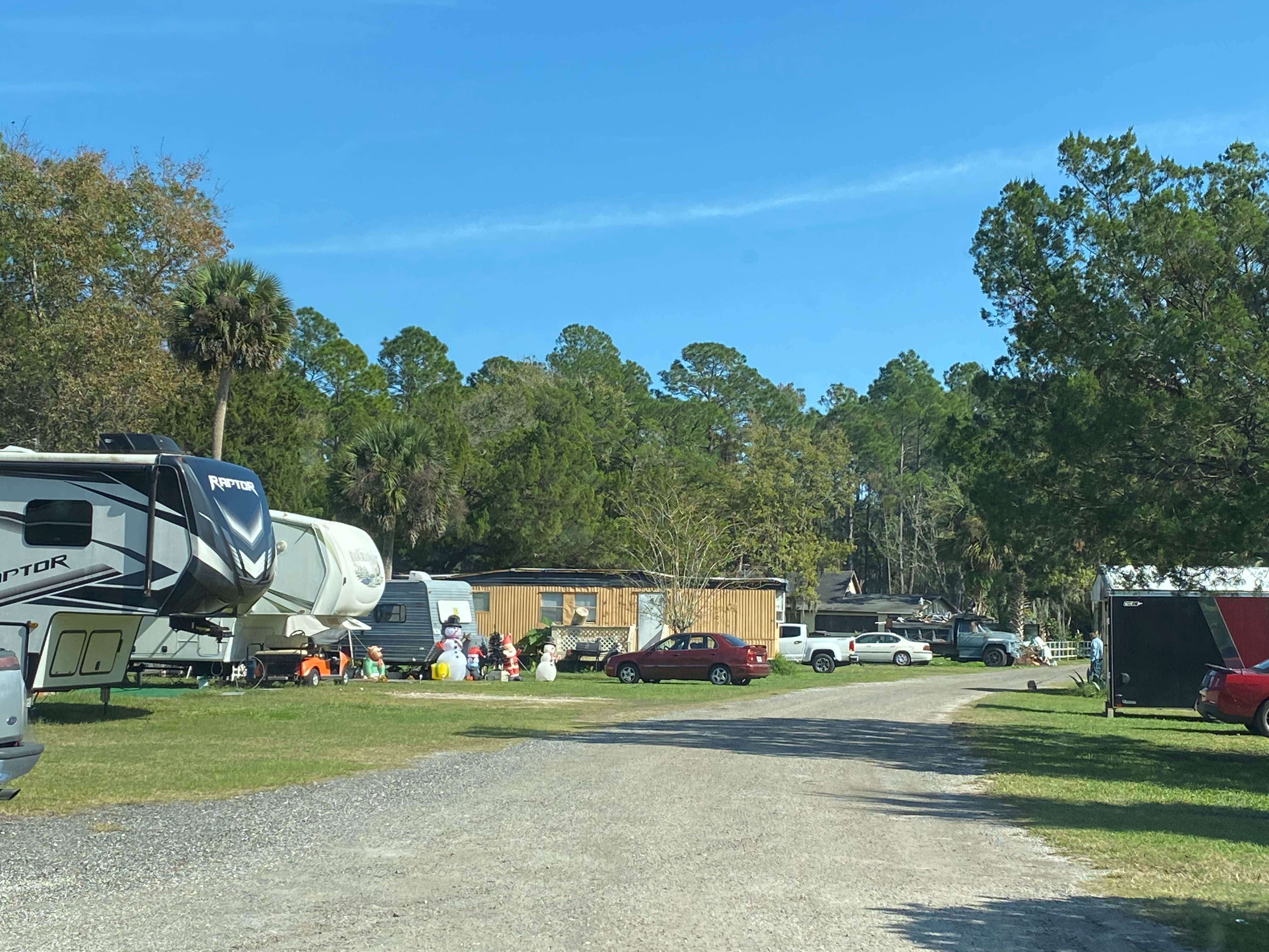 Camper submitted image from Ponderosa Adult RV Park - 2