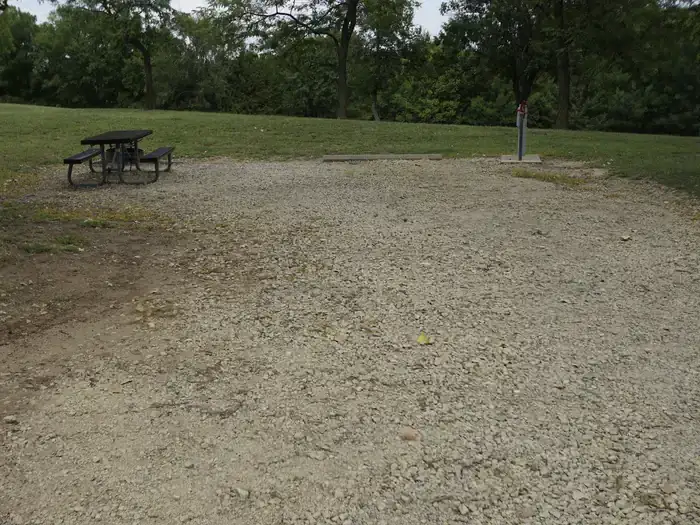 Camping near Sandyshore Campground — Kanopolis State Park: Riverside (KS), Marquette, Kansas